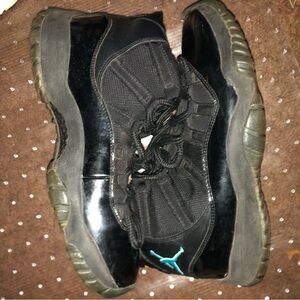 Jordan 11 Gamma Blue